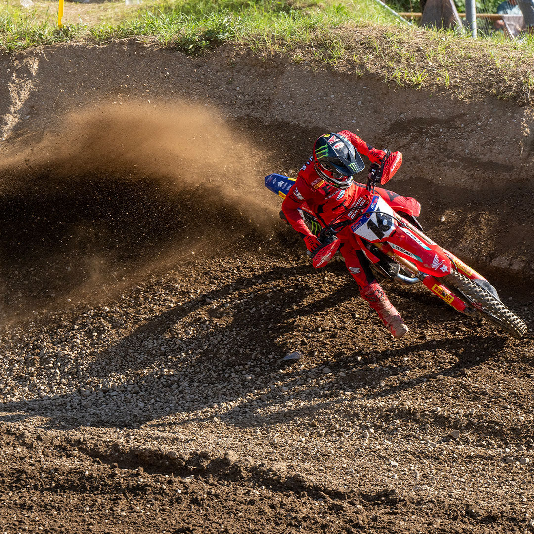Flexair Arc Chili Action Image